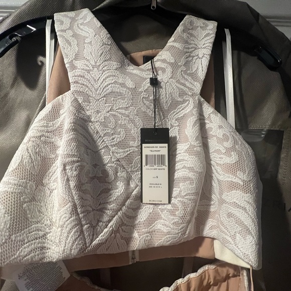 BCBG Maxazaria dress 2 pieces top skirt set mesh Ellyson off white, size small - Picture 2 of 4